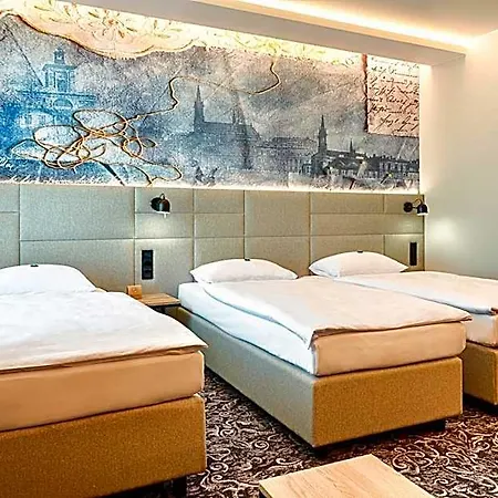 The Loom Hotel 4*
