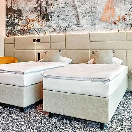 Hotel The Loom 4*